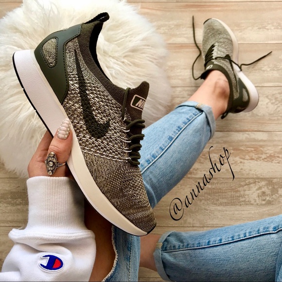 nike air zoom mariah flyknit racer amazon